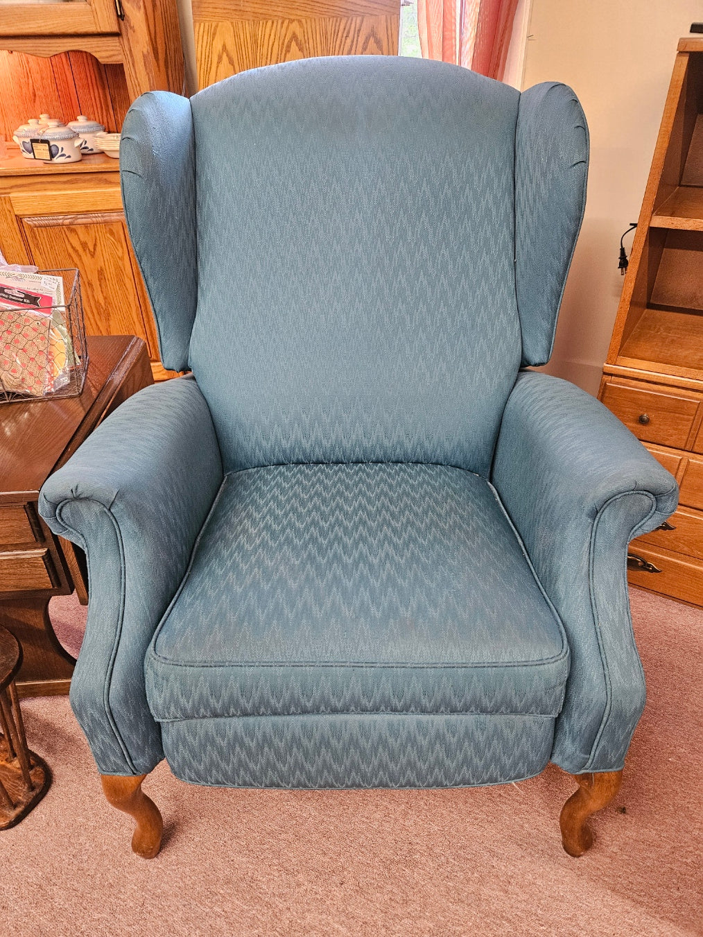 Reclining Wing Chair