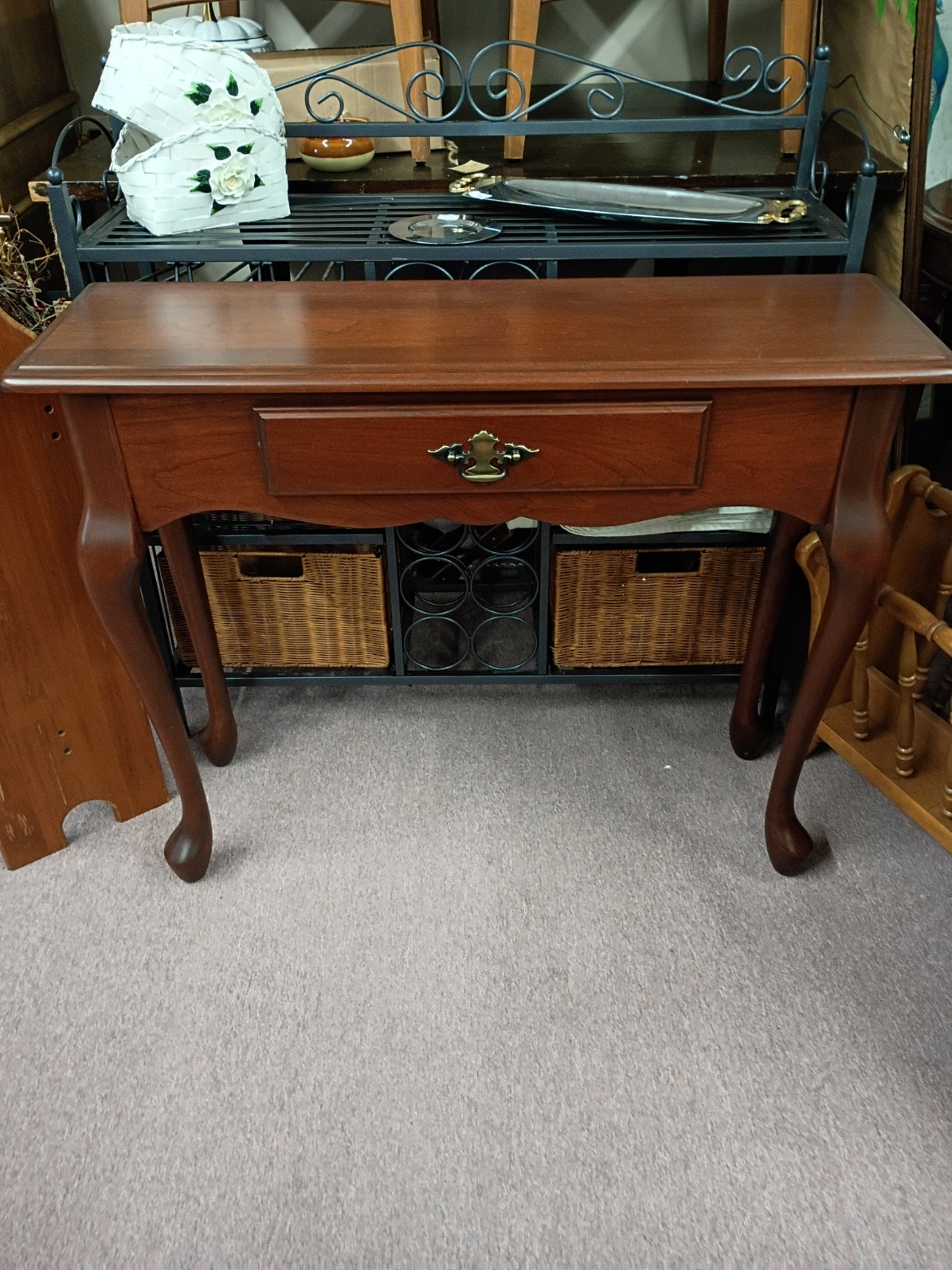 Queen Anne Style Console Table