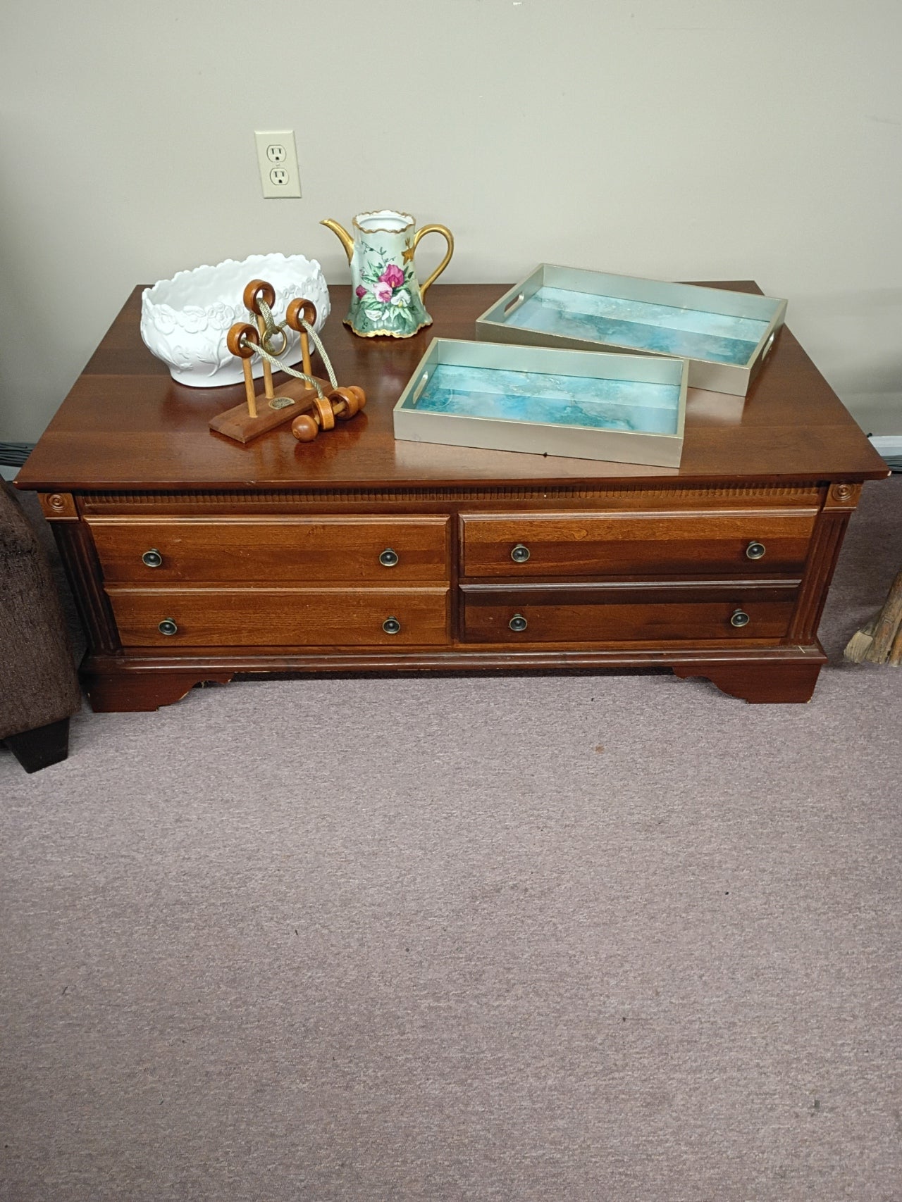 Large Coffee Table w/ Drawers