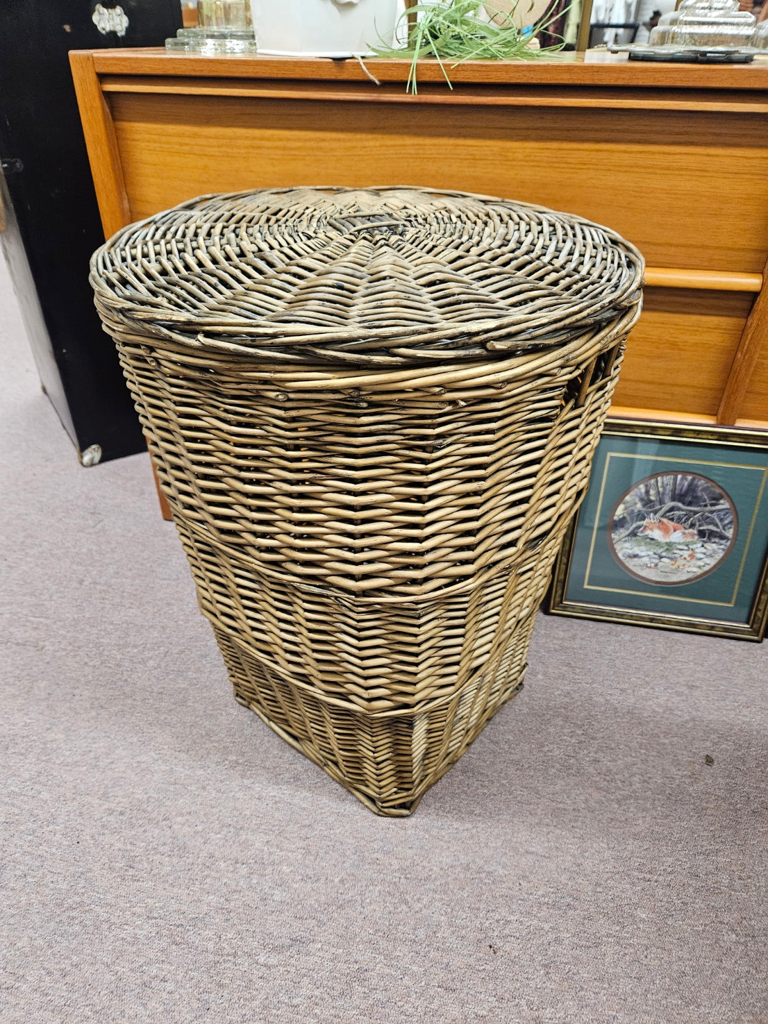 Large Wicker Laundry Basket w/ Lid
