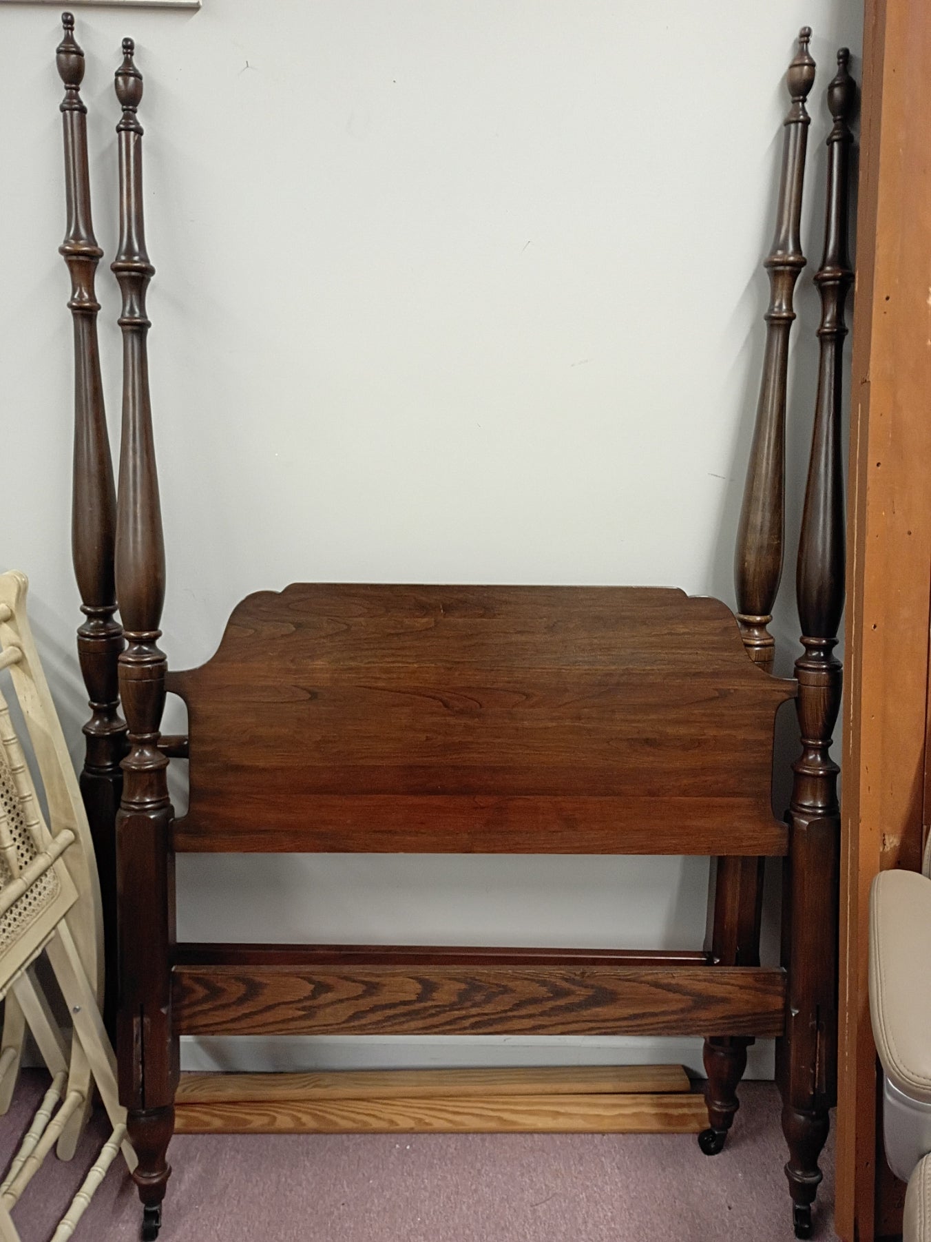 Twin Size, 4-Poster Bed on Casters