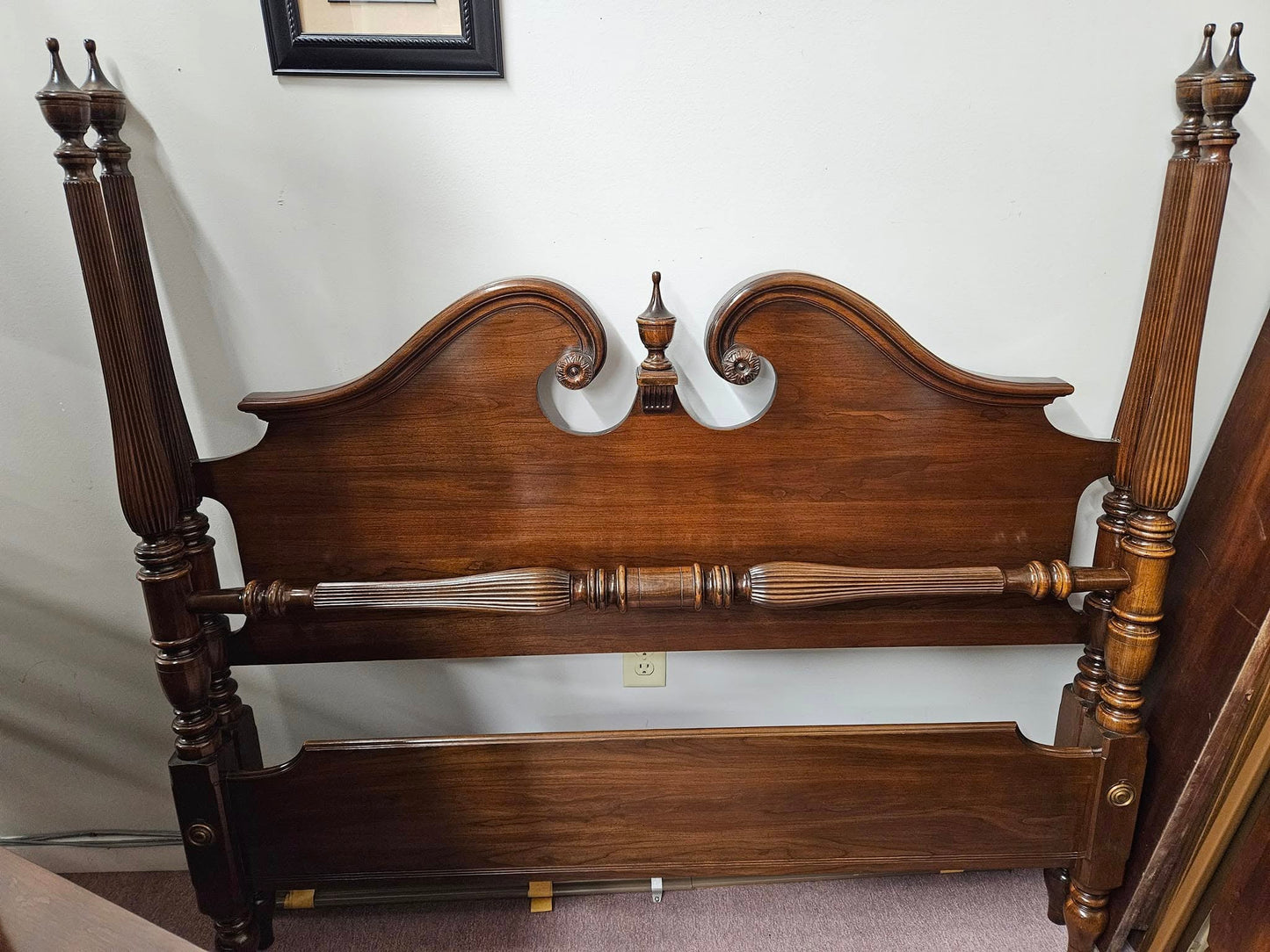 Cherry Full Size Bed w/ Metal Rails