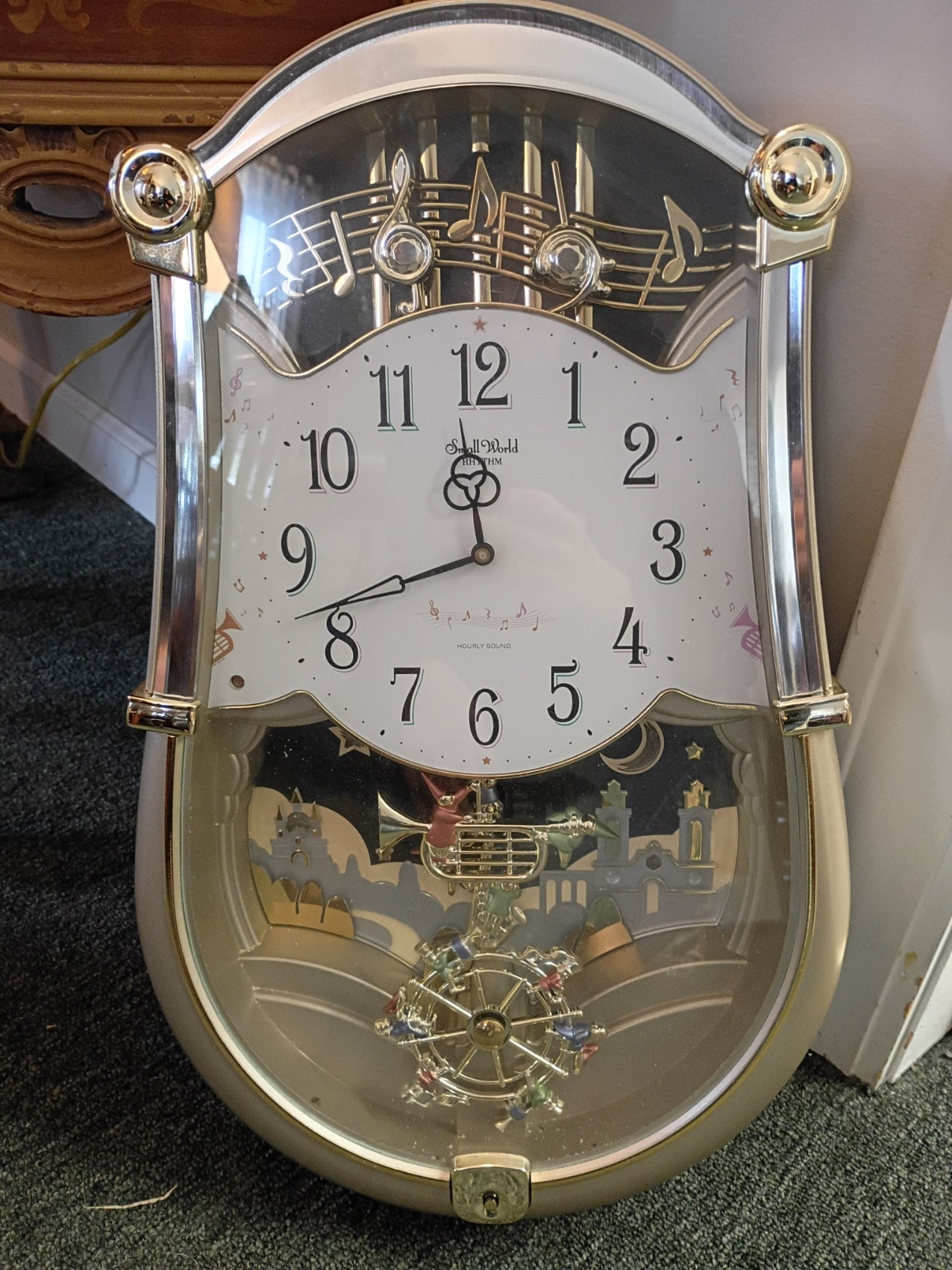 Small World Rythm Clock