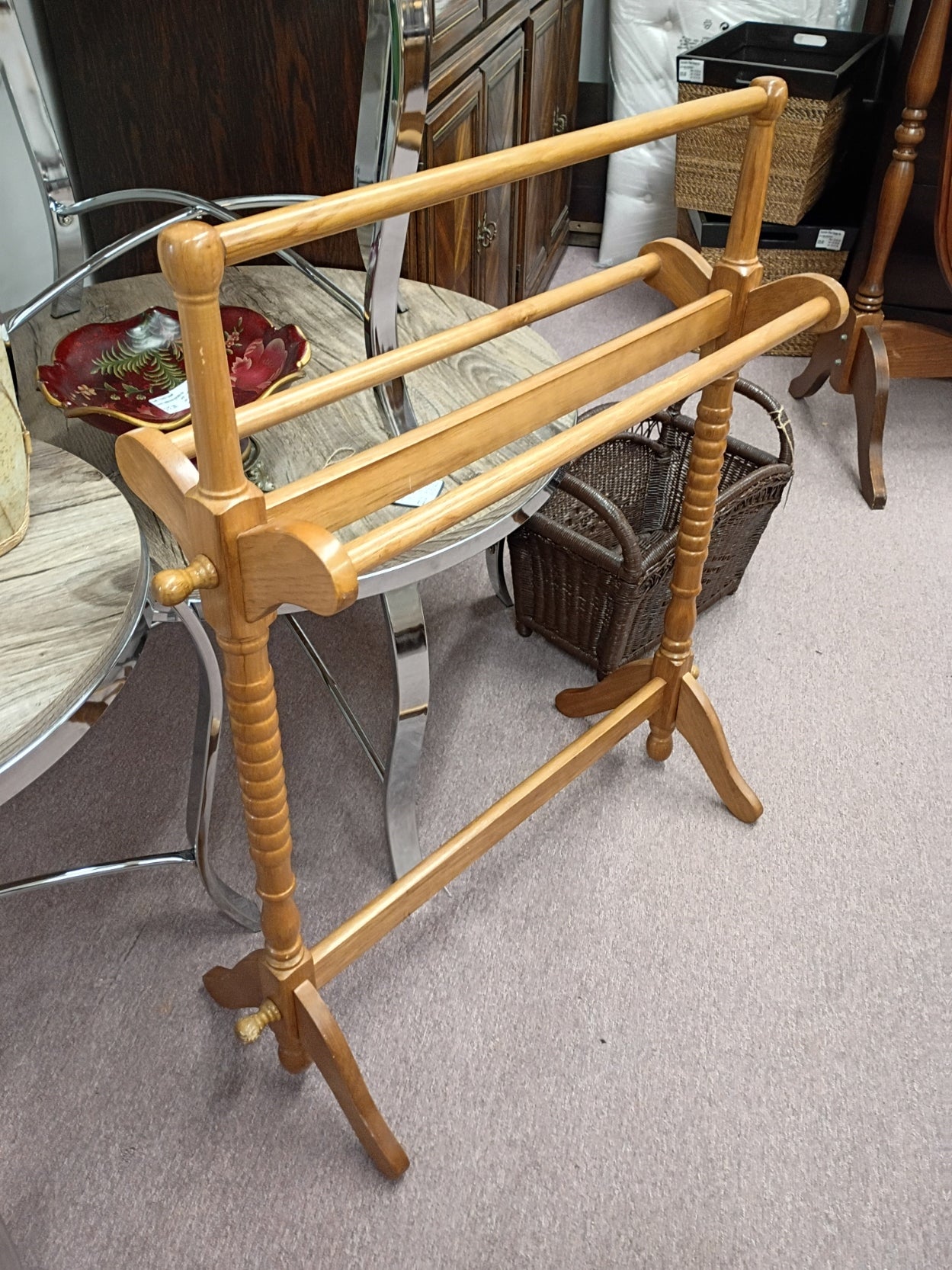 Maple Quilt Rack