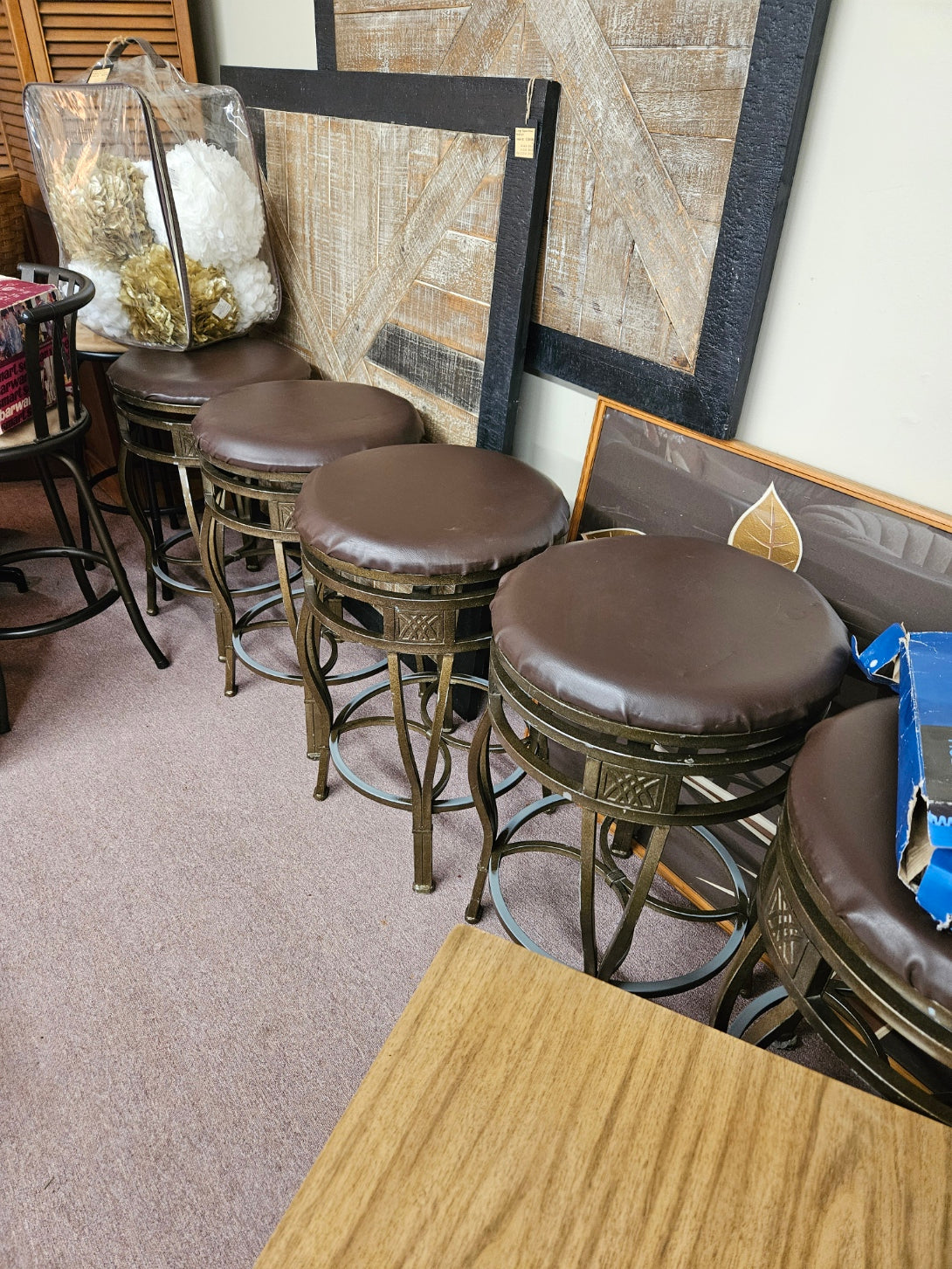 Set of 5 Adjustable Counter Stools