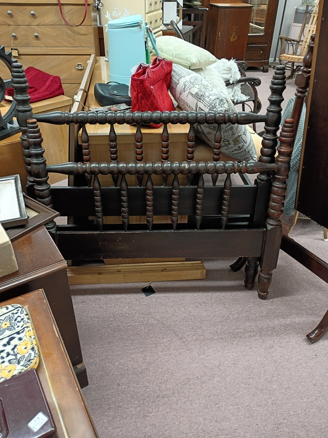 Vintage, Twin Spool Bed w/ Metal Rails