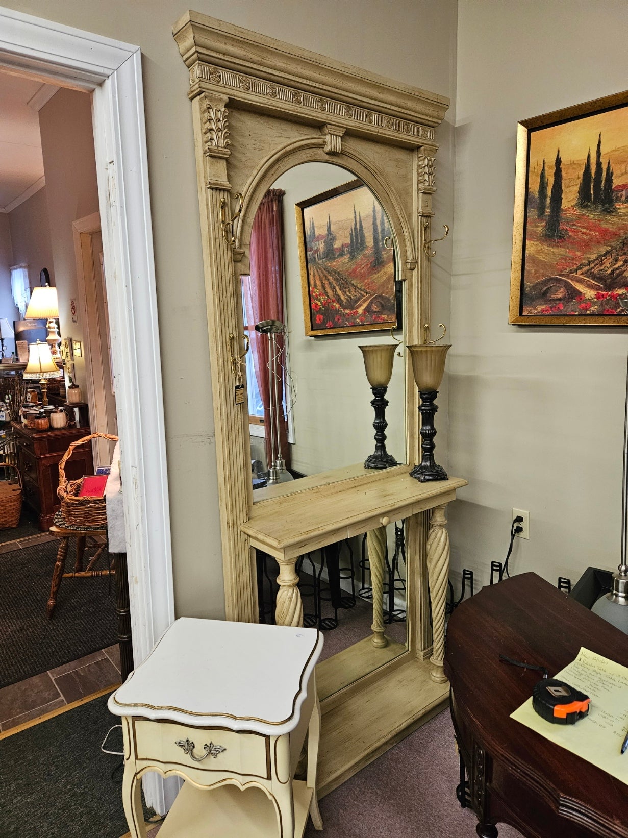 Mirrored Entryway Piece