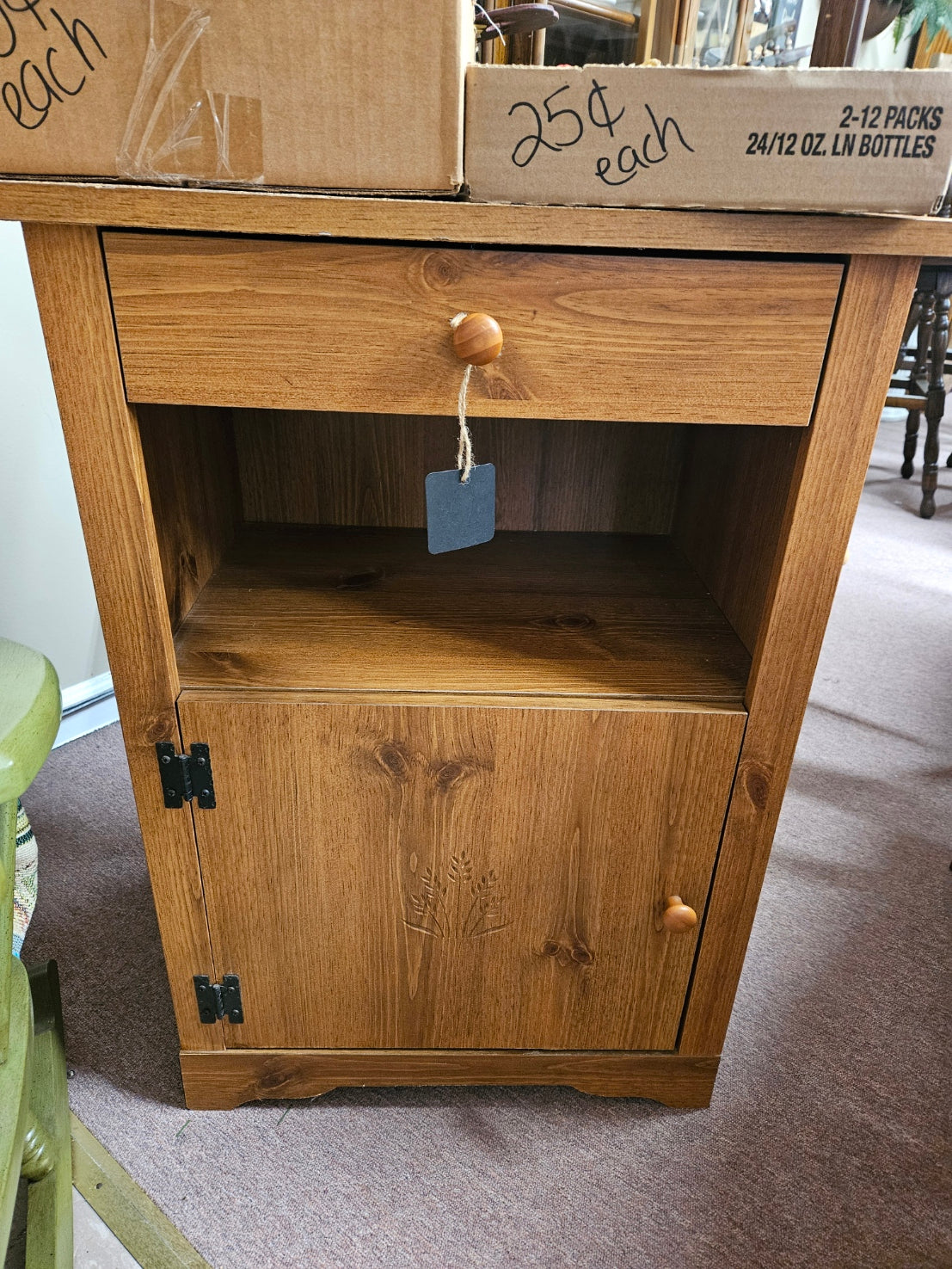 Laminate Mircowave Stand