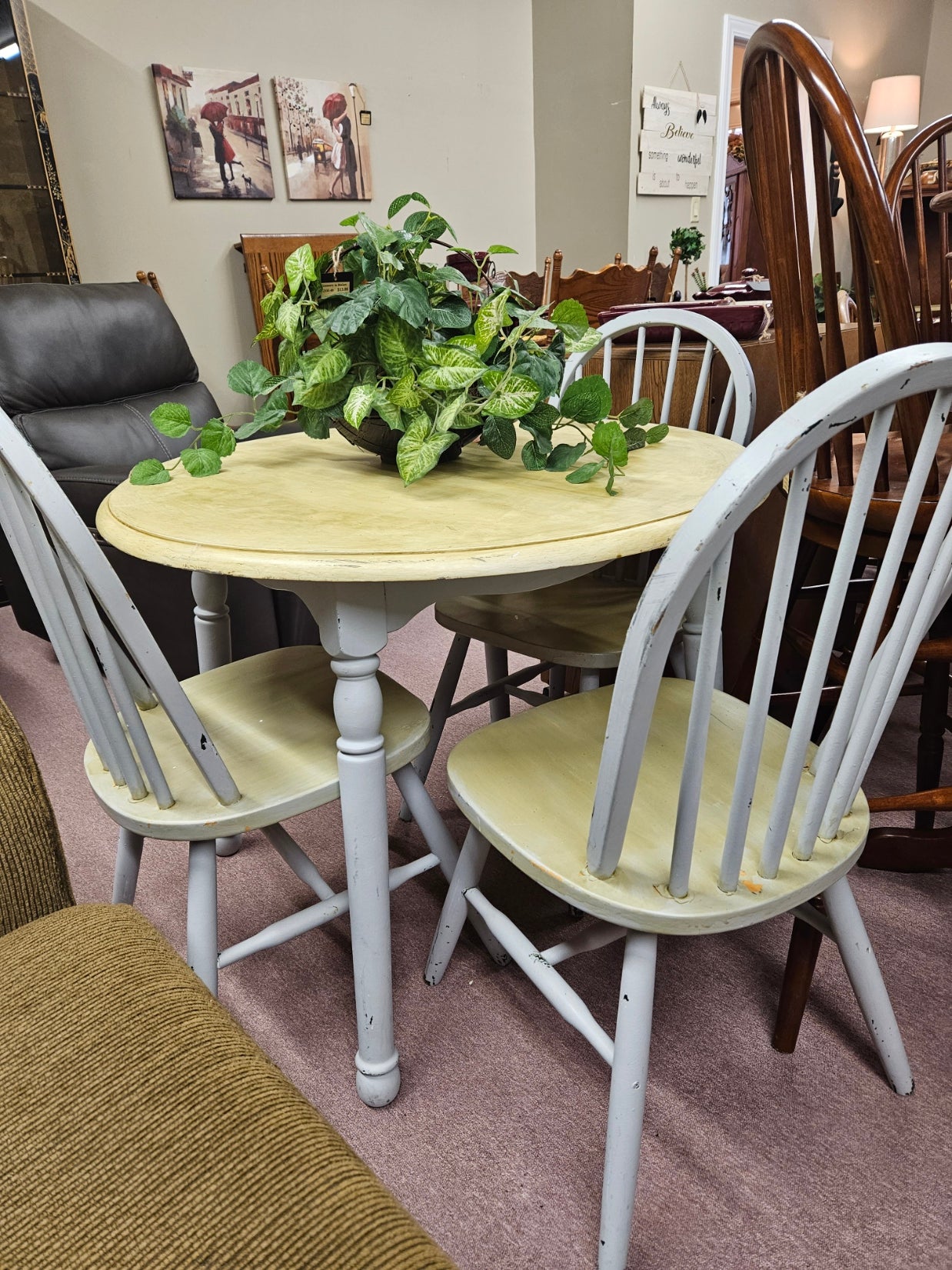 Round, Painted Table w/ 4 Chairs