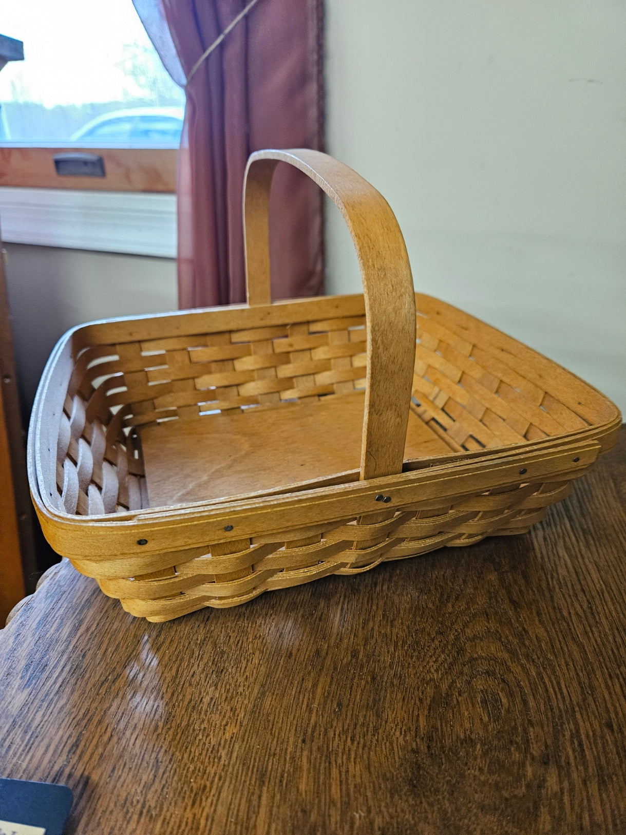Longaberger Basket w/ Handle