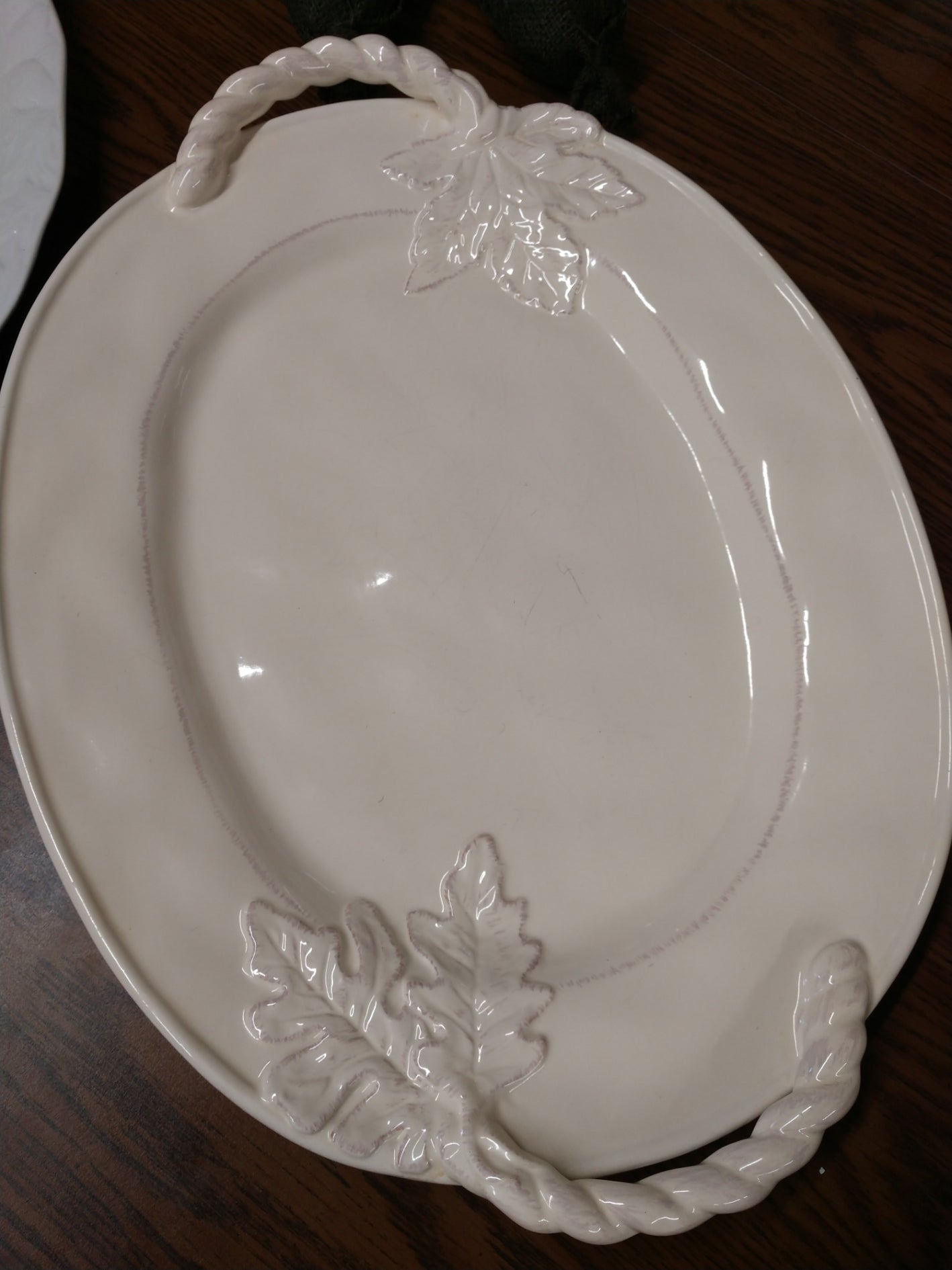 Platter w/ Leaves