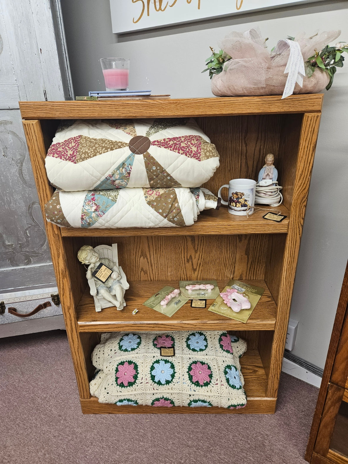 Laminate Bookshelf