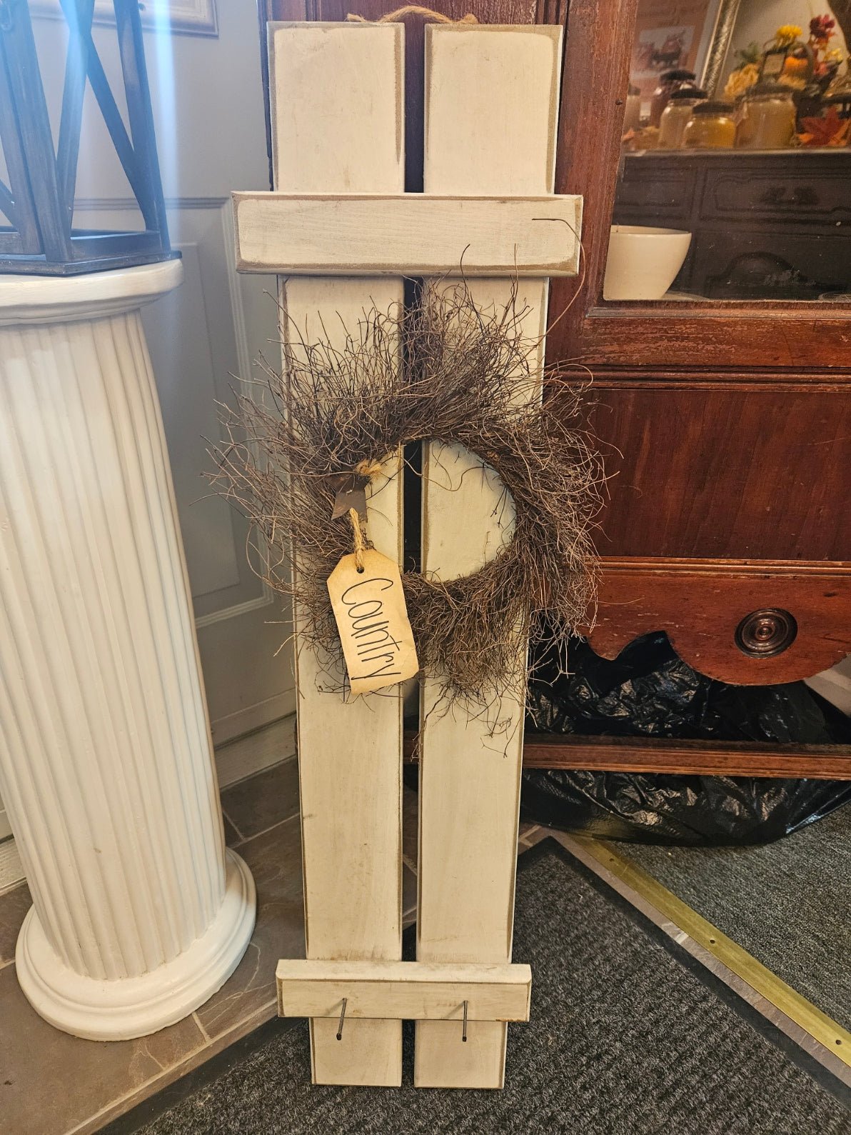 Country Fence w/ Coat Hooks