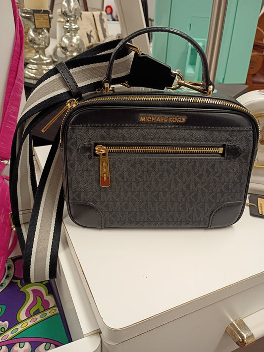 Michael Kors Crossbody Bag