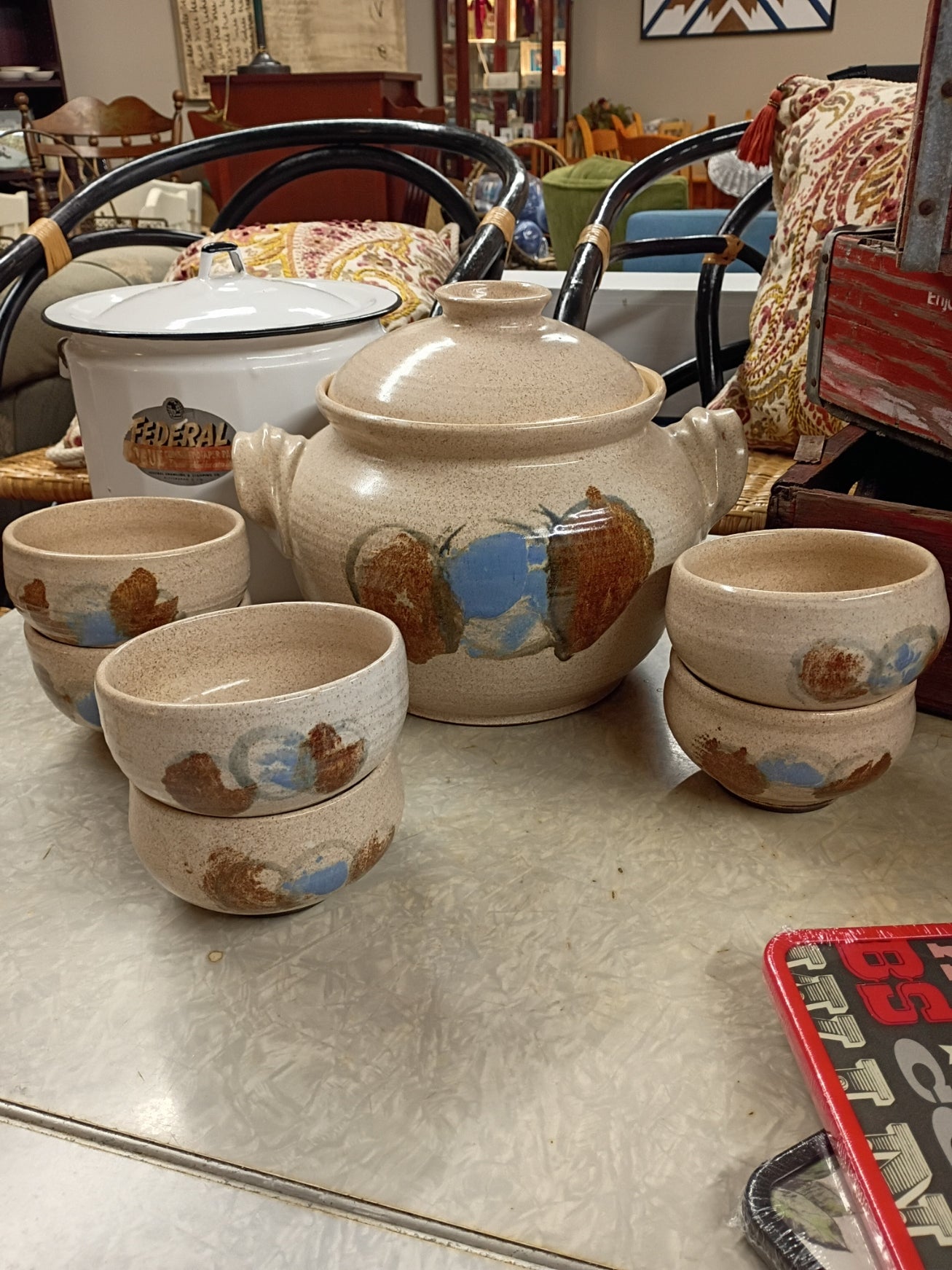 Pottery Bean Pot w/ 6 Bowls