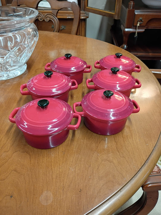 Set of 6 Mini Dutch Ovens