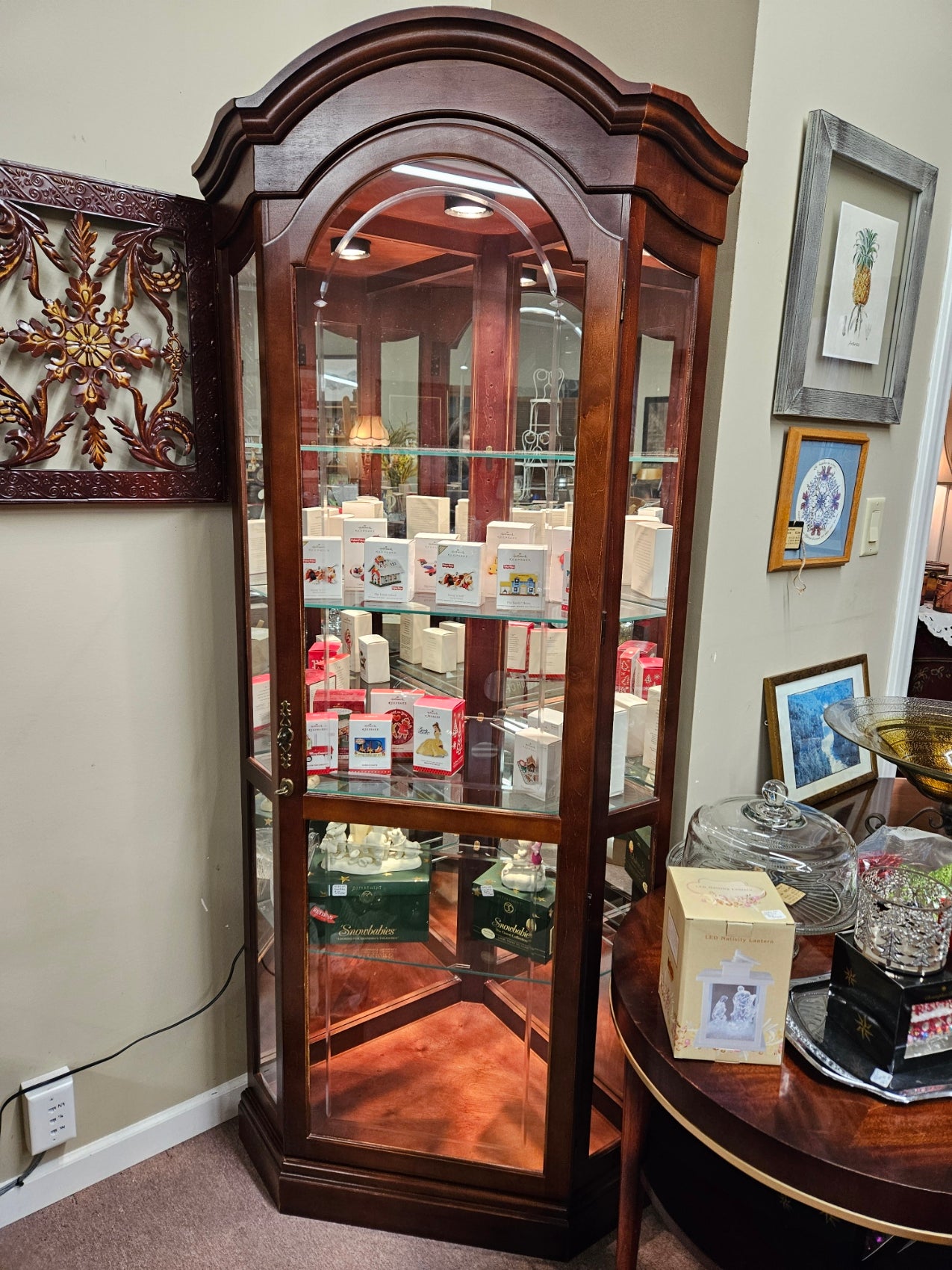 Lighted, Corner Curio Cabinet