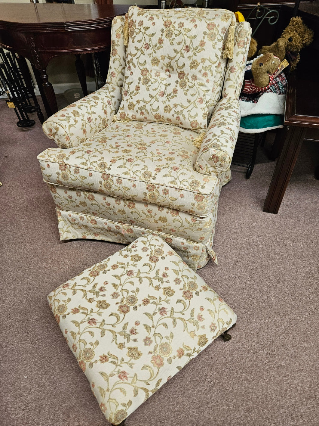 Floral Chair w/ Matching Ottoman