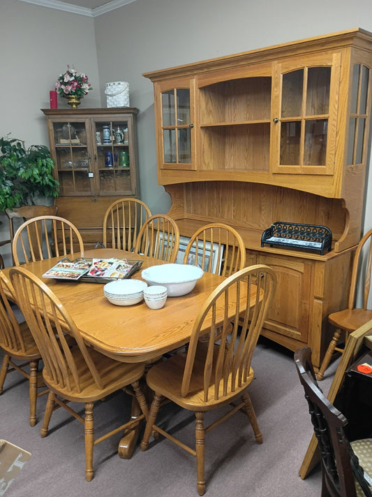 Oak Dining Room Set