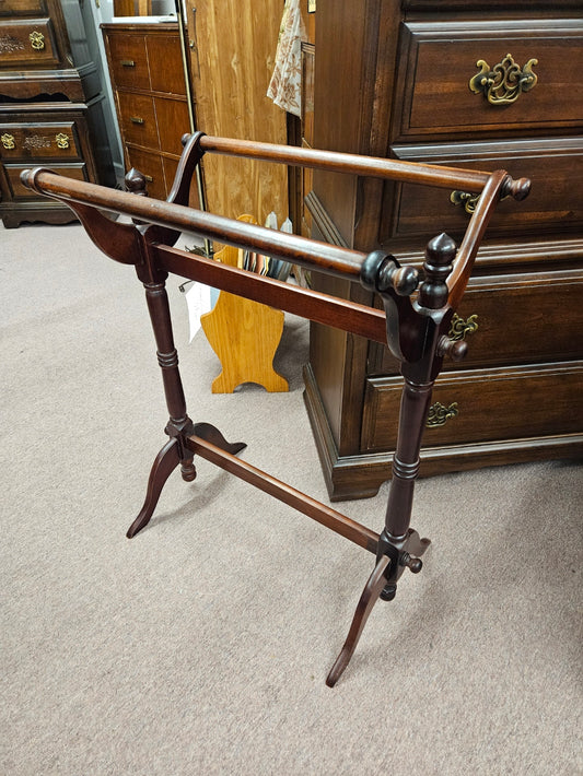 Cherry Quilt Rack