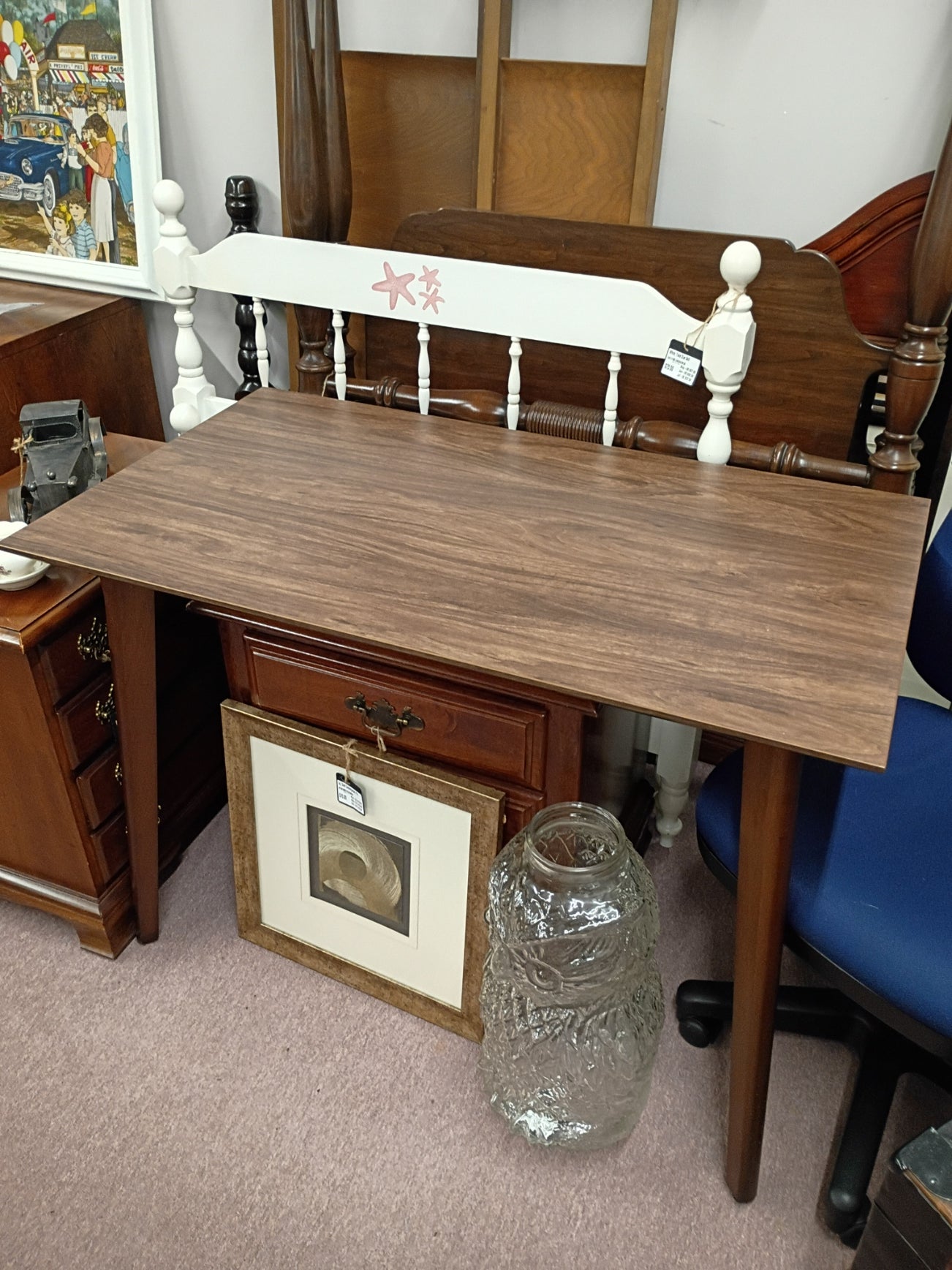 Laminate Top Desk/Table