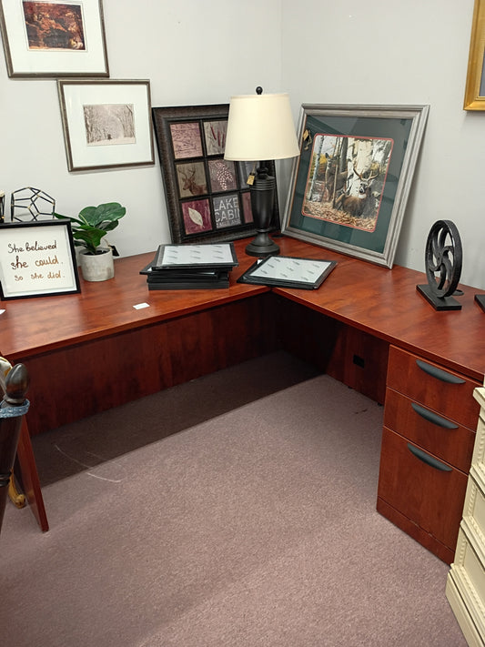 L-Shaped Executive Desk