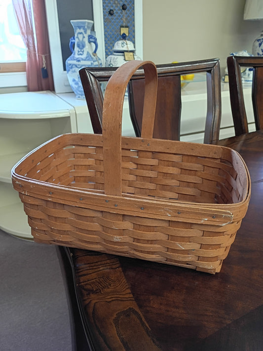 Longaberger Basket w/ Handle