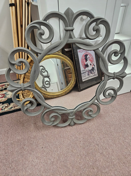 Round, Gray Mirror