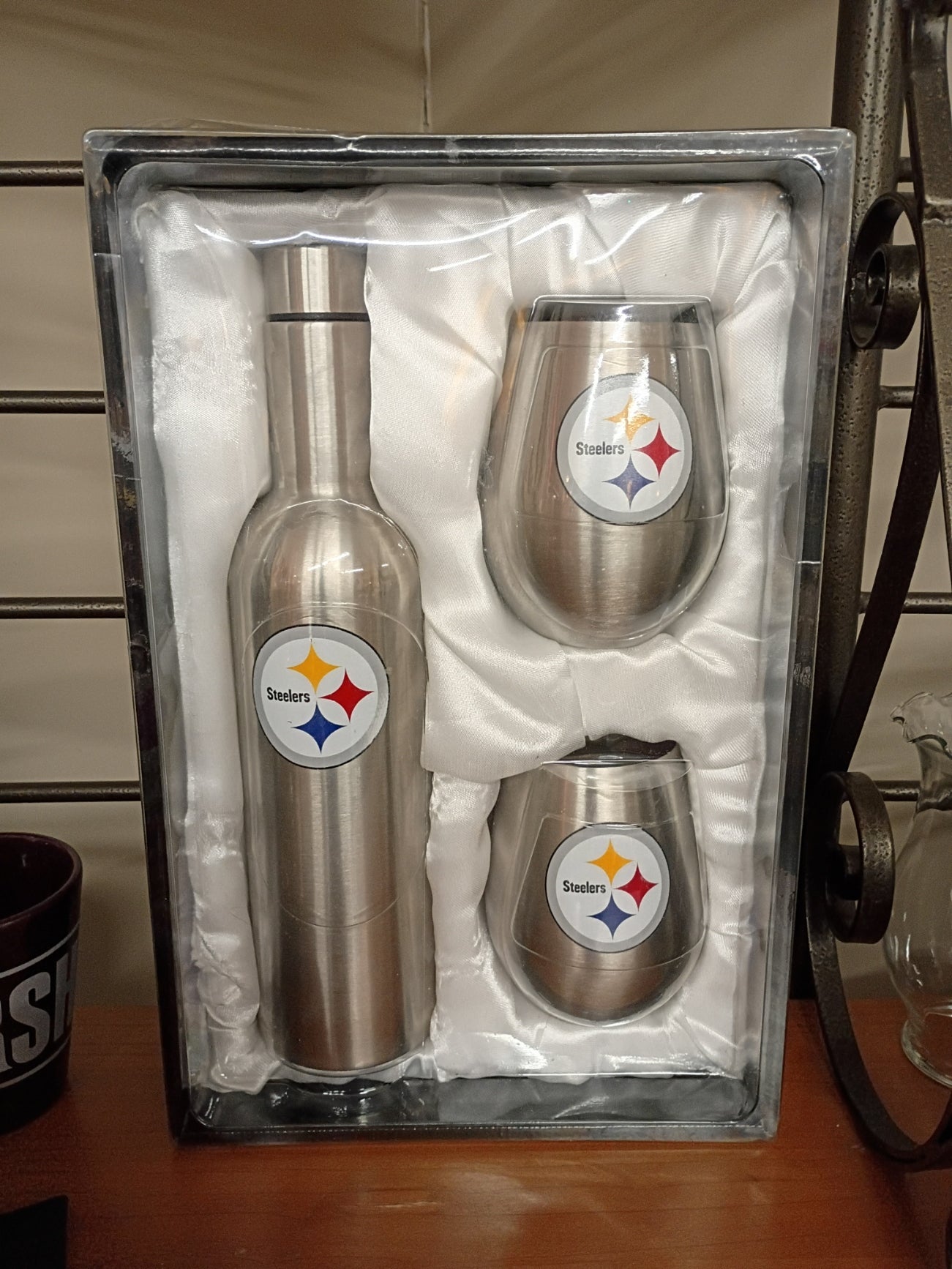 New-In-Box Steelers Stainless Set
