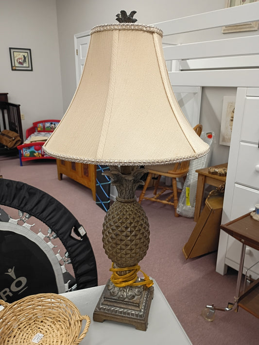 Pineapple Lamp