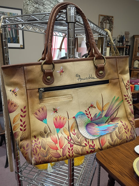 Anuschke Purse