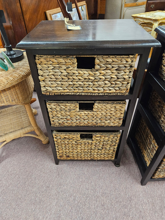Storage Table w/ Wicker Baskets