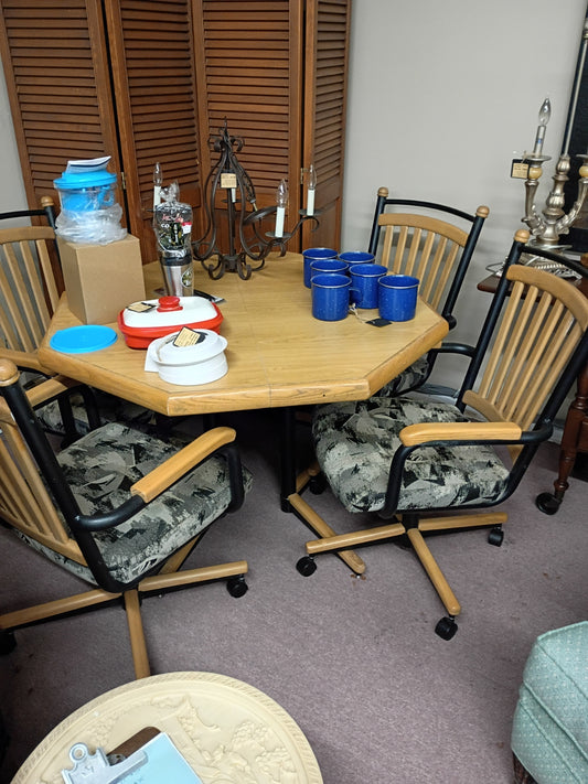 Octagon Table w/ 4 Chiars and One Leaf