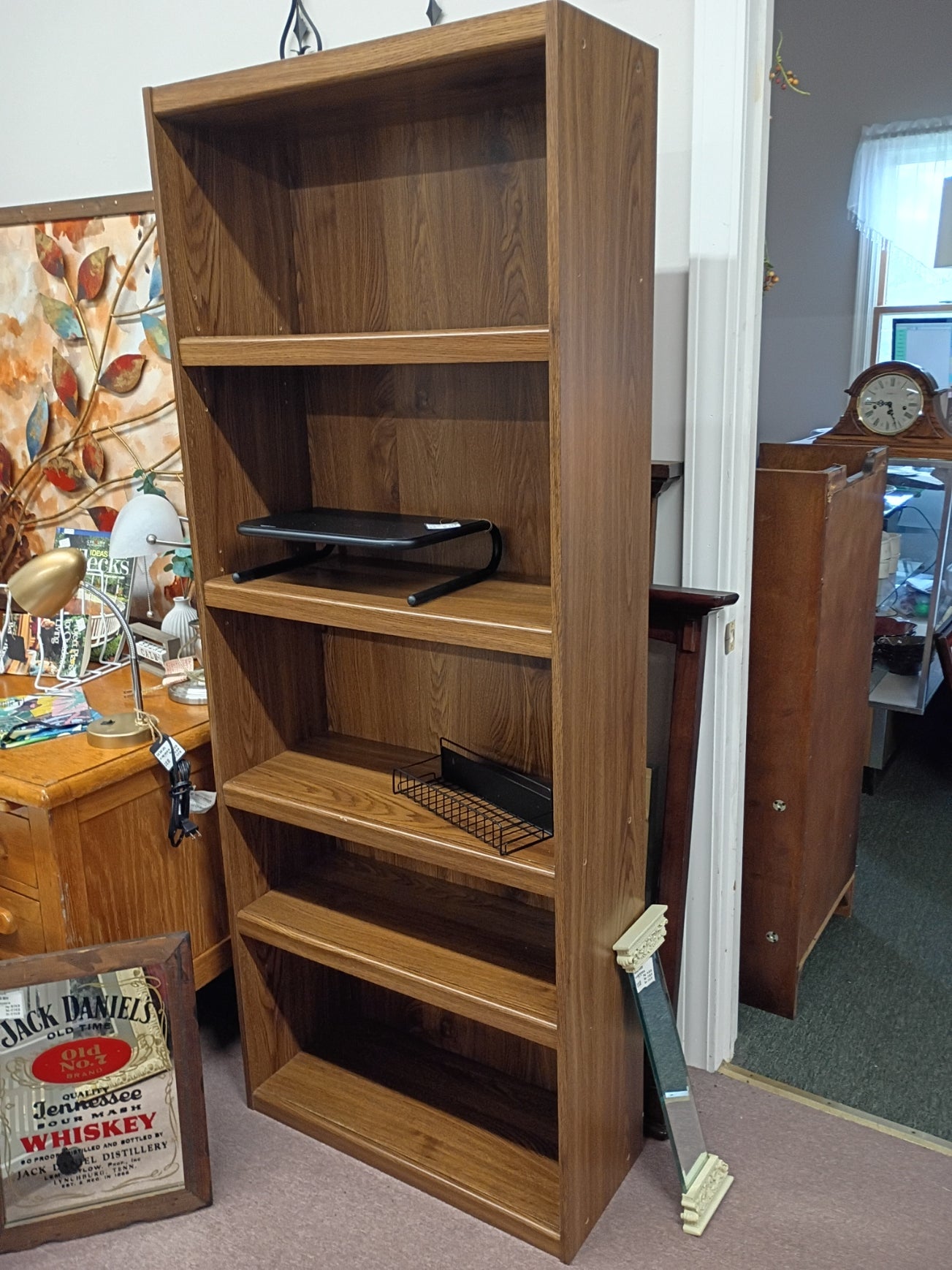 Bookshelf w/ Adjustable Shelves