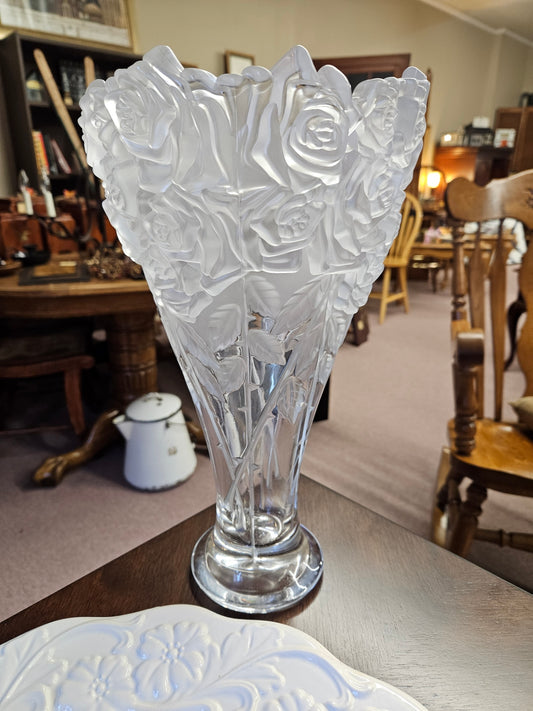 Crystal Vase w/ Frosted Flowers