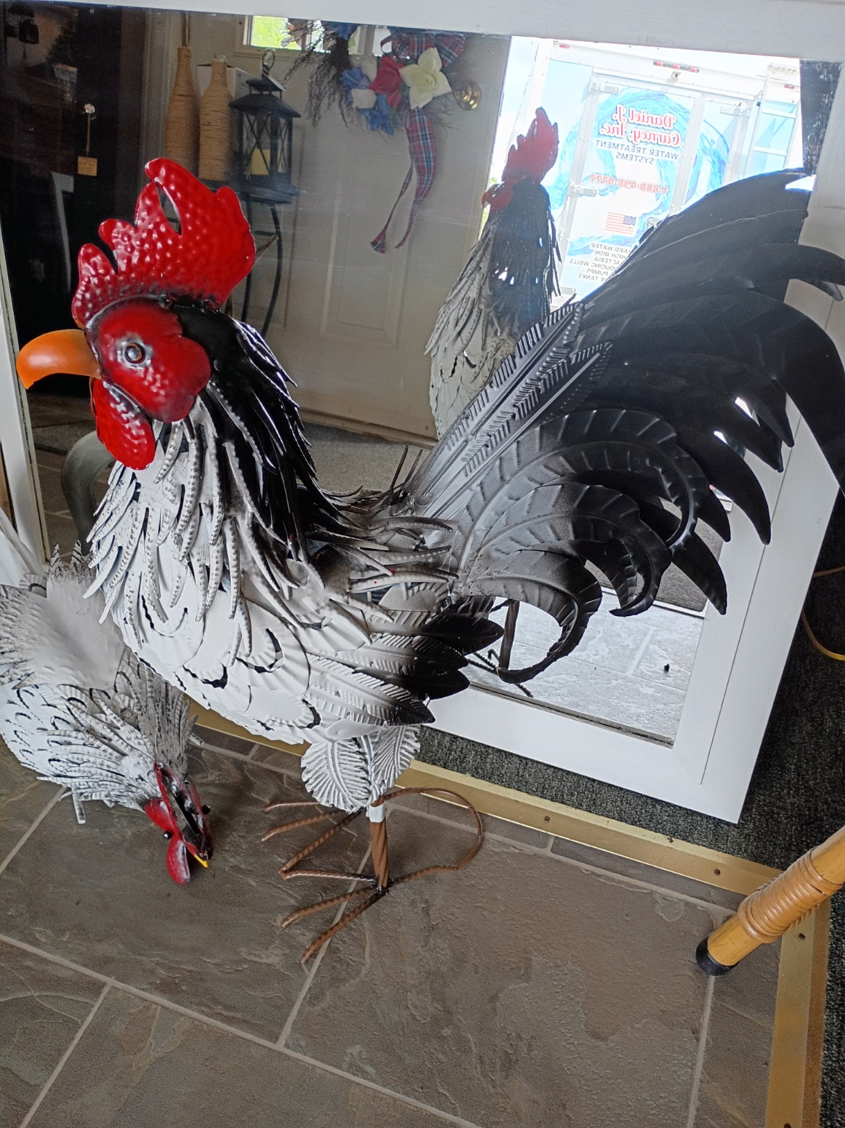 Lg. Metal Chicken