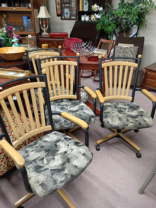 Set of 4 Kitchen Chairs on Casters