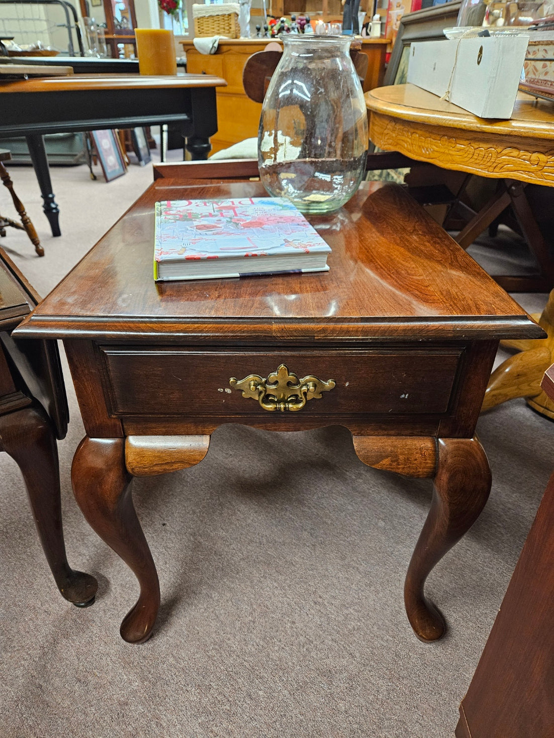 Queen Anne End Table w/ Drawer