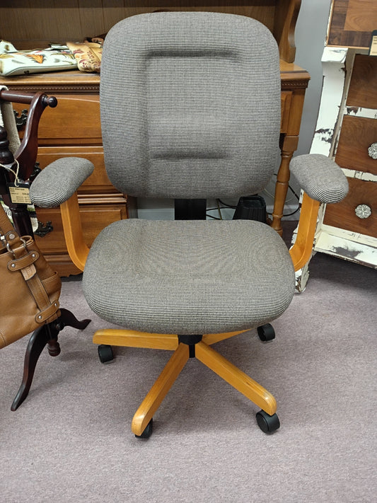 Adjustable, Upholstered Office Chair