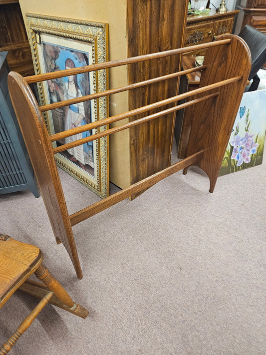 Oak Quilt Rack